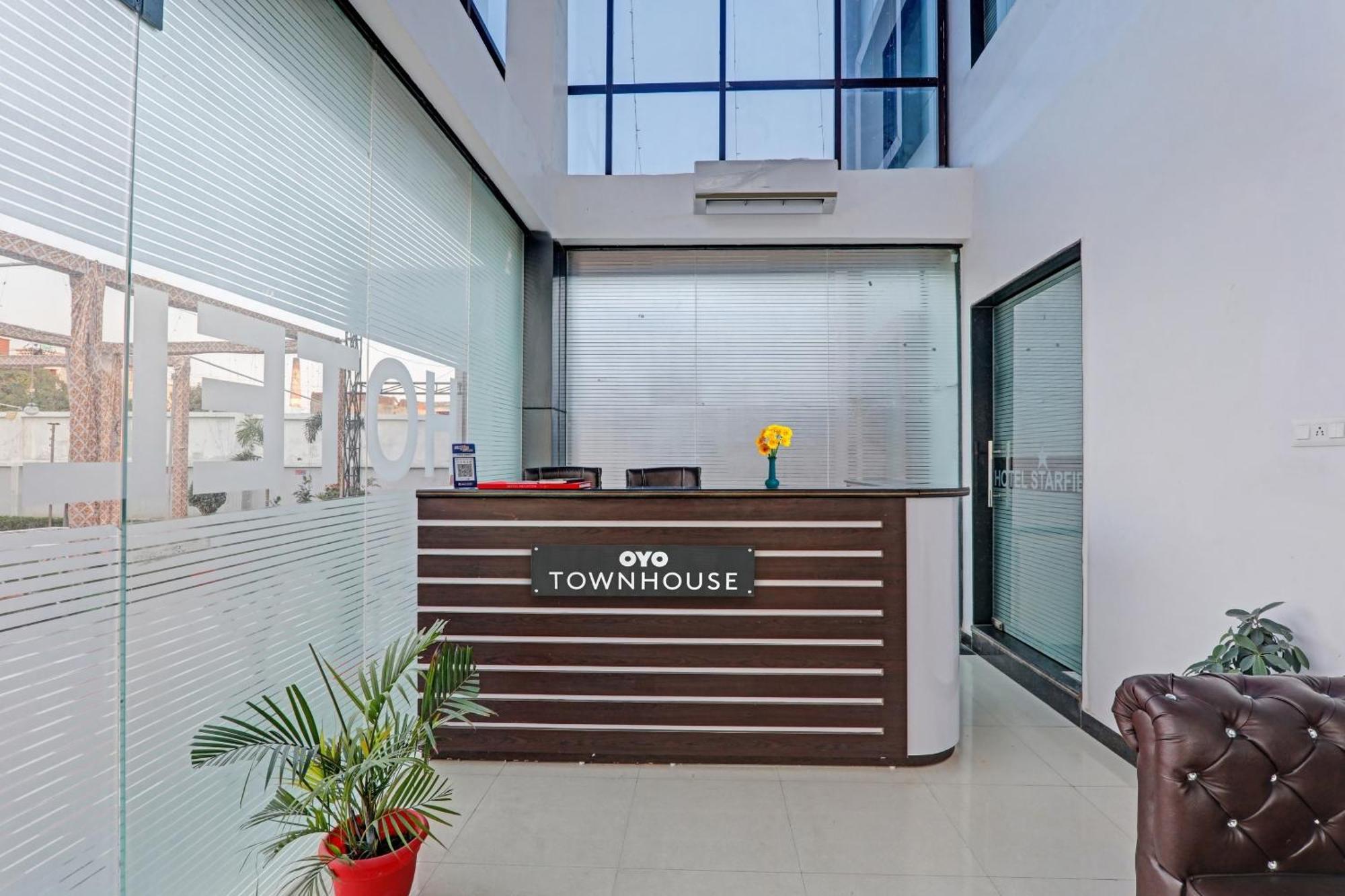 Hotel Collection O Starfield Lucknow Exterior foto