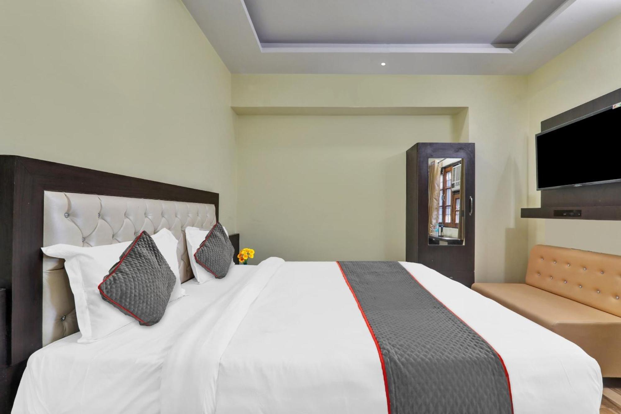 Hotel Collection O Starfield Lucknow Exterior foto